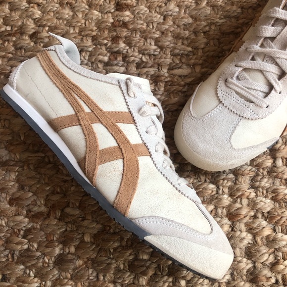 Onitsuka Tiger by Asics Shoes - Onitsuka Tiger Mexico 66 Sneaker. US Women Size 8.5